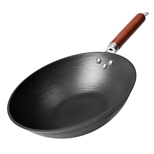 21st & Main Wok, Stir Fry Pan, Lightweight Pre-Seasoned Cast